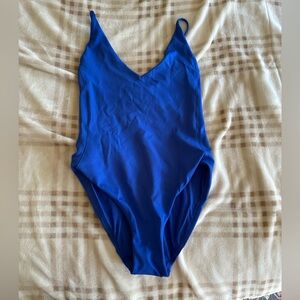 Left on Friday, Sunday Suit one-piece bathing suit